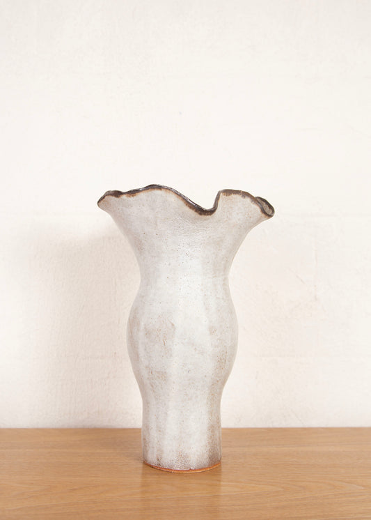 GUMNUT VASE VIII