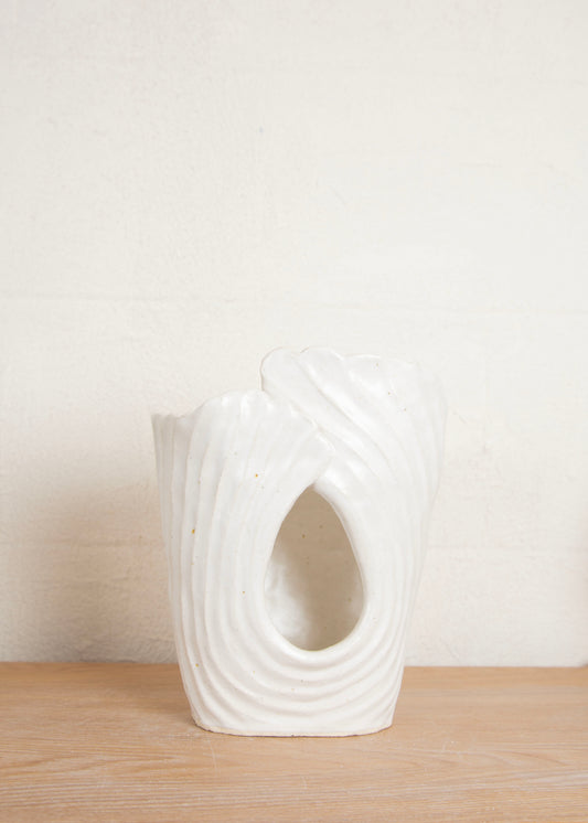 ANA VASE