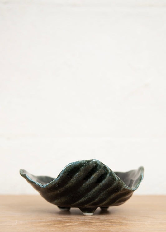 HOME WAKAME FLUTED SMALL FOOTED BOWL