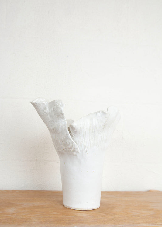 YUTO VASE