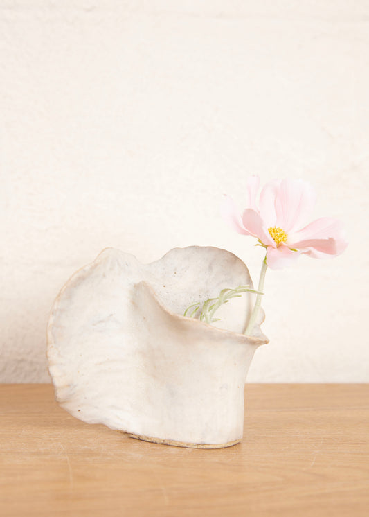 MINI VASE - WHITE WINGED