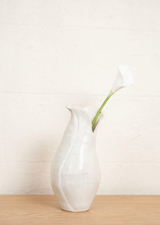 ANA VASE