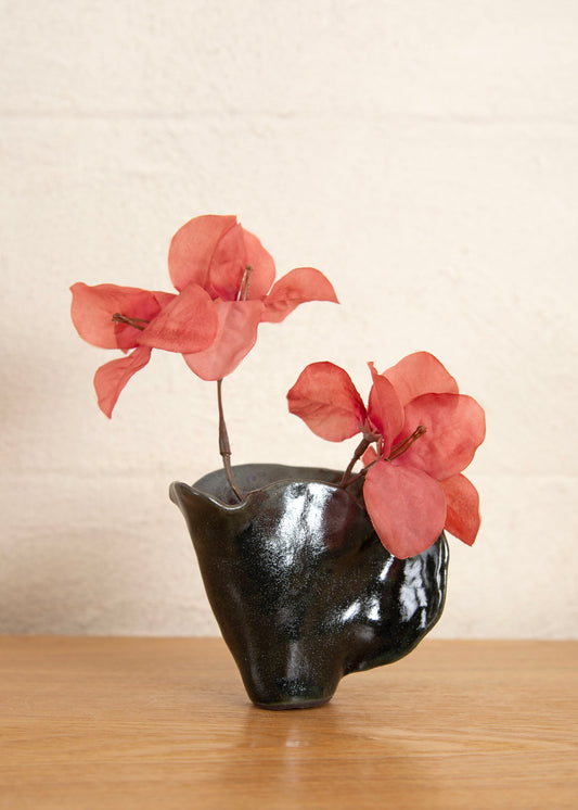 MINI VASE - DARK WINGED