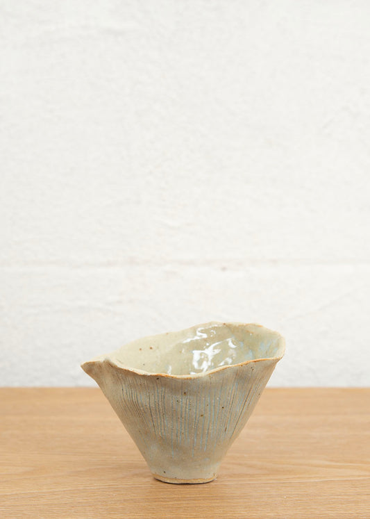 MINI VASE - LILY IV