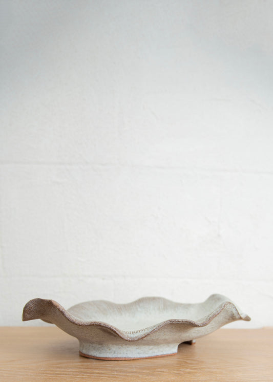 MUSHROOM OVAL FOOTED PLATTER