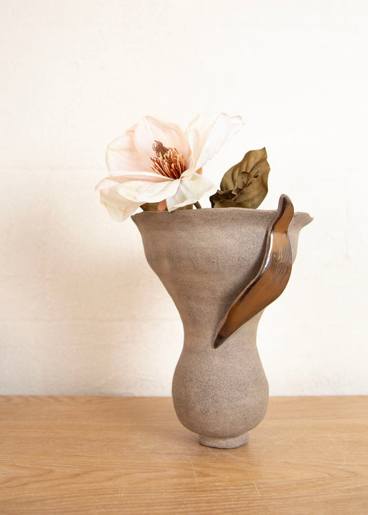 GUMNUT VASE II