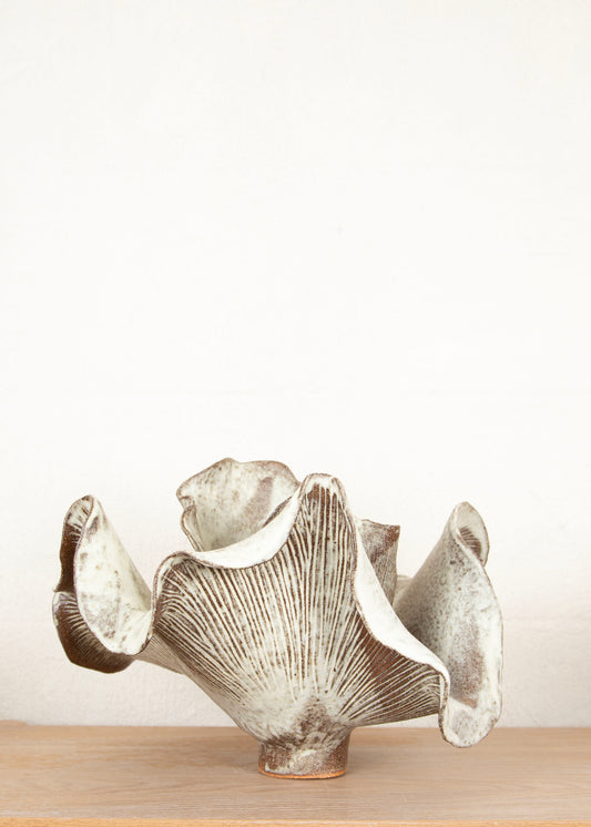 KURAI HANA VASE