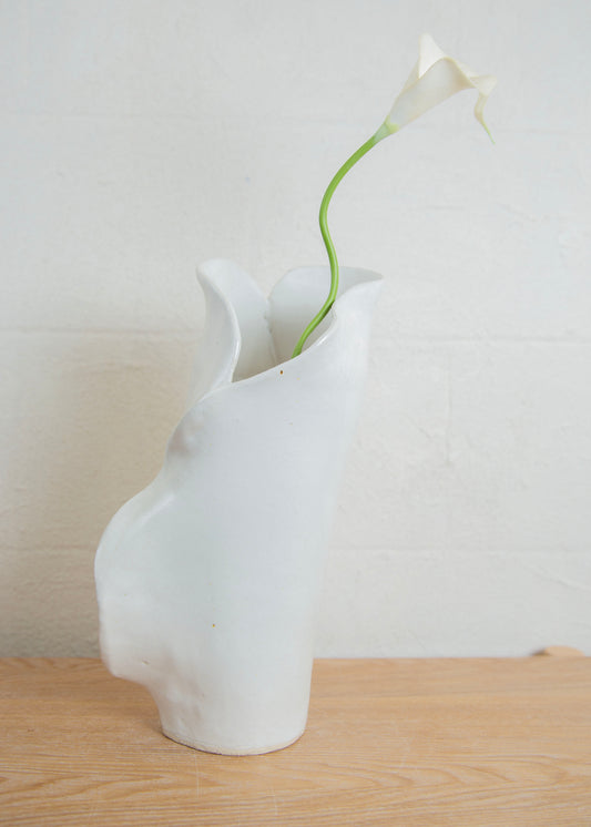 IRIS LARGE VASE I